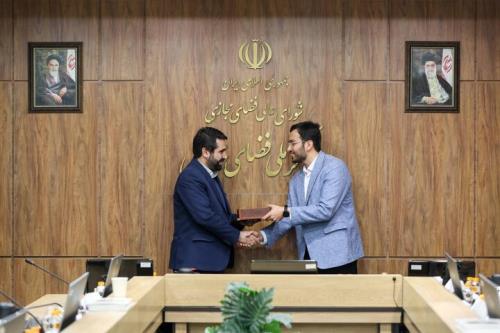 محمدصادق فراهانی سرپرست معاونت حقوقی مرکز ملی فضای مجازی شد